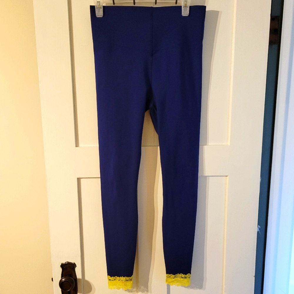 Savage  Fenty Leggings